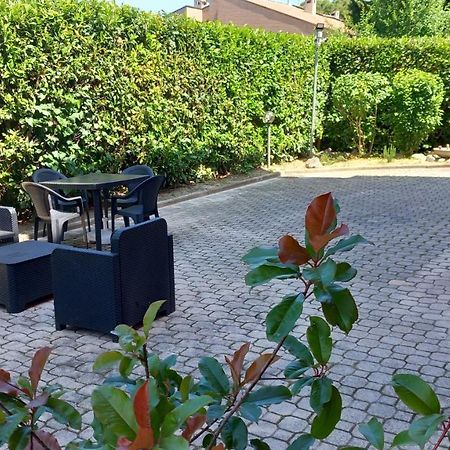 La Violetta Villa Camerano Luaran gambar