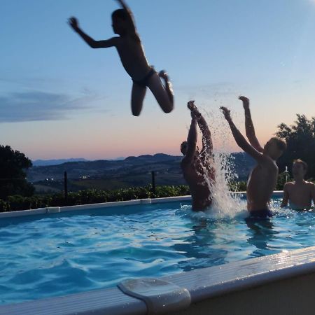 La Violetta Villa Camerano Luaran gambar