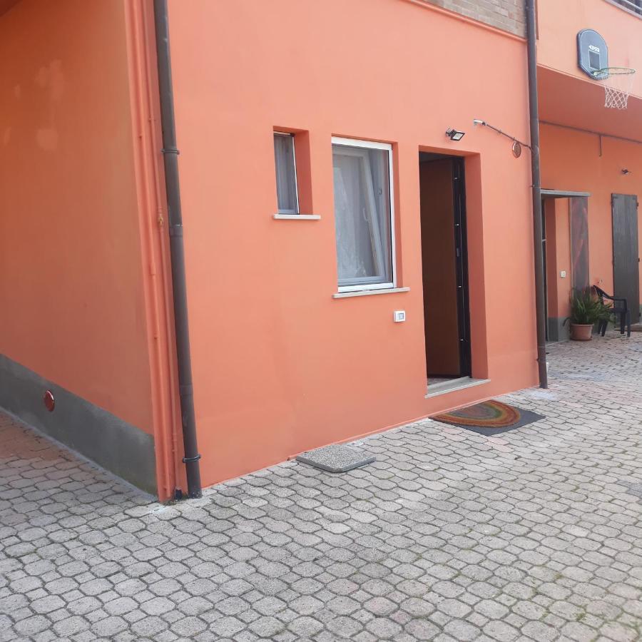 La Violetta Villa Camerano Luaran gambar