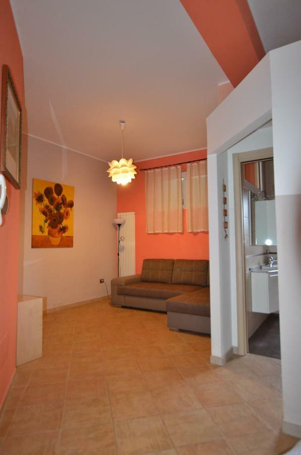 La Violetta Villa Camerano Luaran gambar
